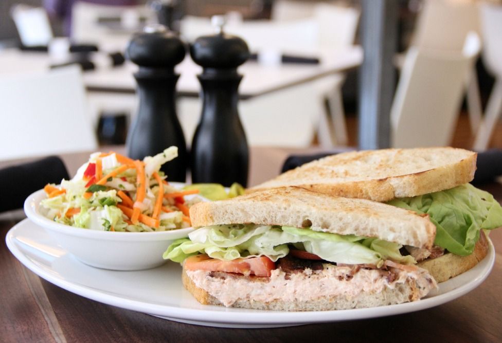 Whitebox Eatery: Sandwich